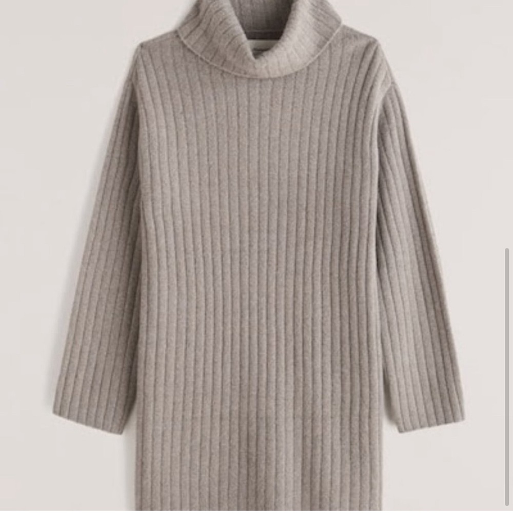 A&F Women's Easy-Fitting Turtleneck Sweater Dress